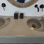Santolia Art Appart hôtel