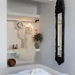 Santolia Art Appart hôtel