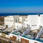 Santolia Art Appart hôtel 4*