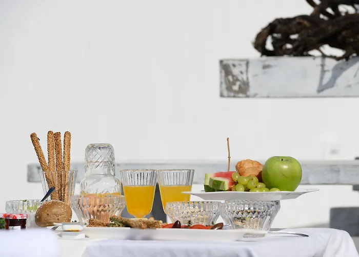 Apart-hotel Santolia Art 4*