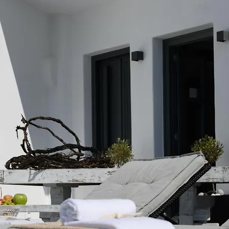 Santolia Art Aparthotel