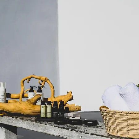 Santolia Art Aparthotel 4*