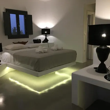 Santolia Art Aparthotel 3*