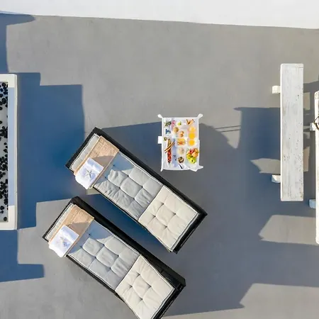 Santolia Art Lägenhetshotell 4*