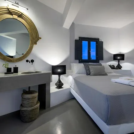 Santolia Art Oia