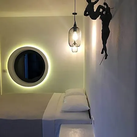 Santolia Art Oia
