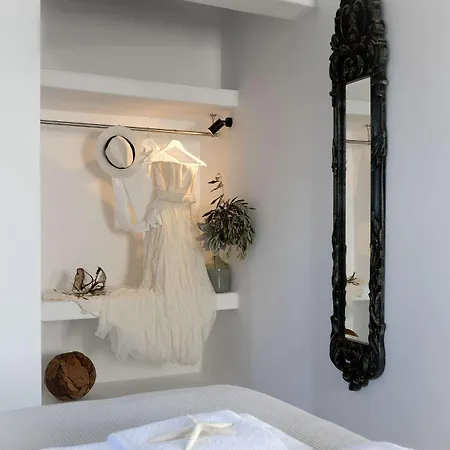 Santolia Art Aparthotel