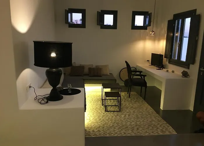 公寓式酒店 Santolia Art