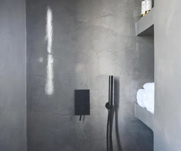 Santolia Art Appart hôtel 4*