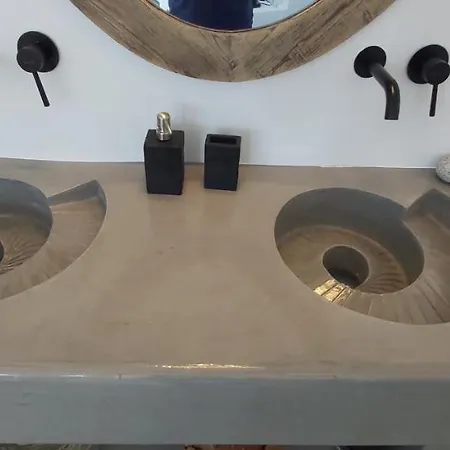 Santolia Art 公寓式酒店