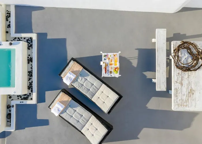 Santolia Art Lägenhetshotell 4*